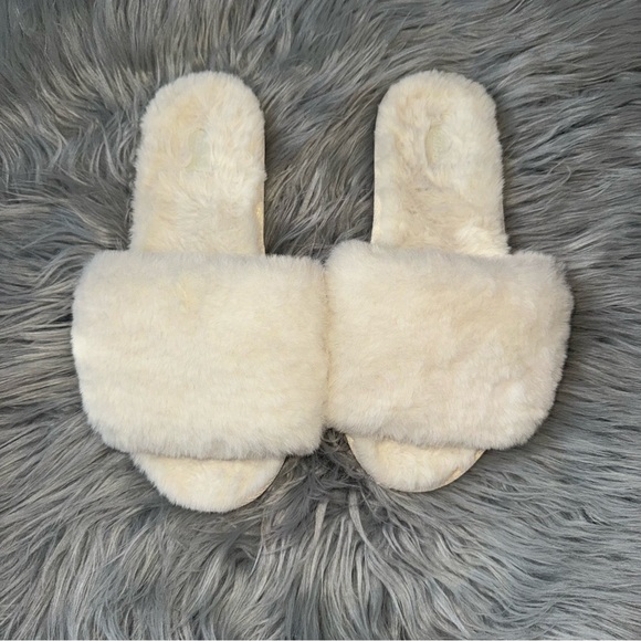 SKIMS white The Slide Faux Fur Slipper EU 37 US 6.5 - Picture 3 of 5
